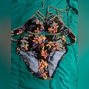 Floral women’s Swim Set
